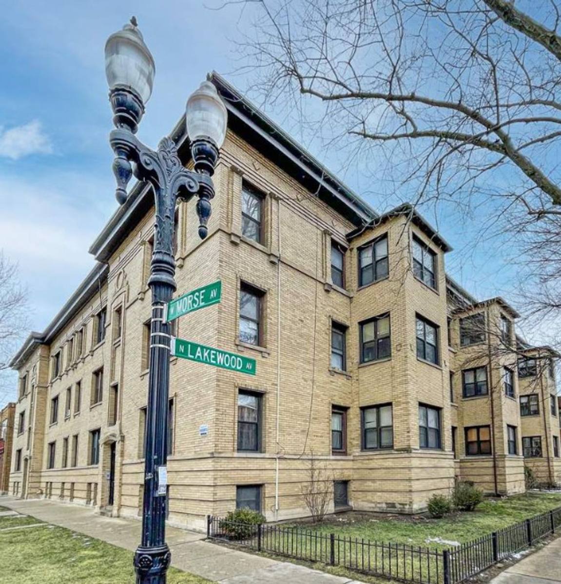Apartment for rent at 1237-45 W Morse & 6929-31 N Lakewood, Chicago, IL 60626