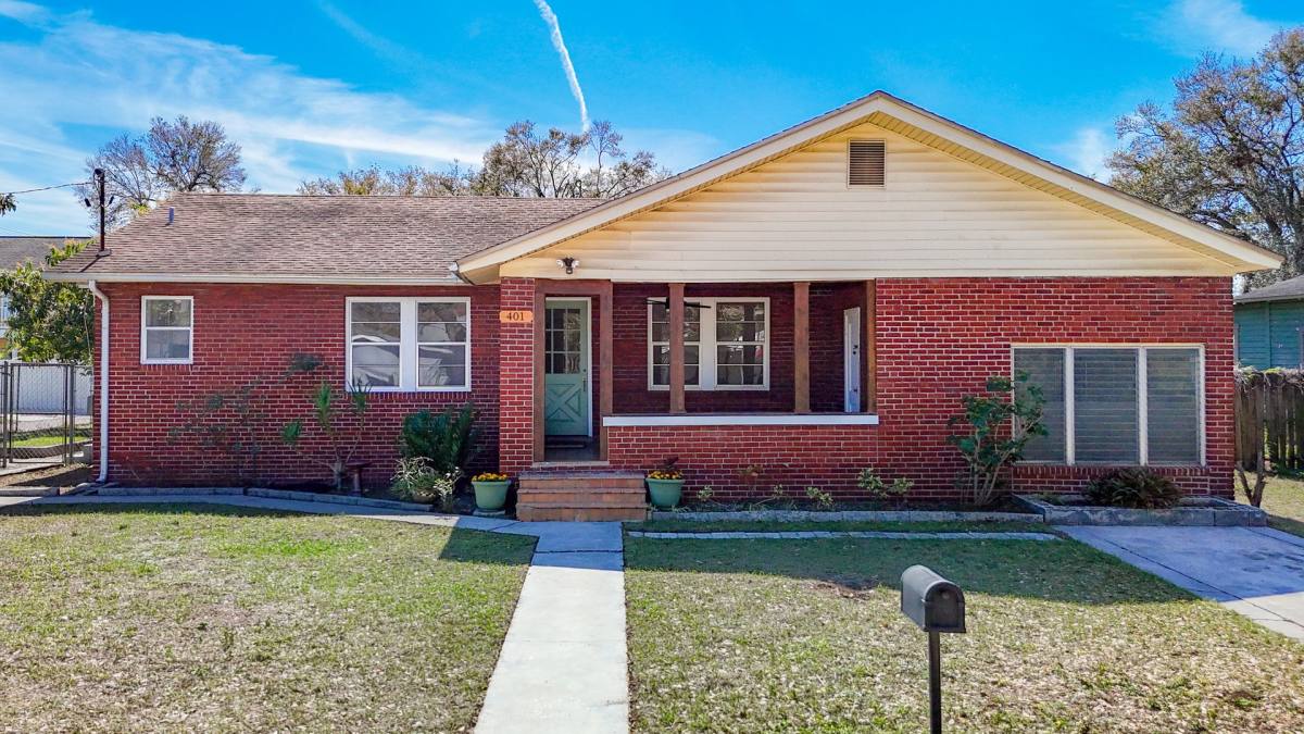 House for rent at 401 E Lambright St, Tampa, FL 33604