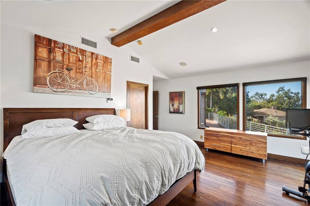 House for rent at 13368 Inwood Dr, Sherman Oaks, CA 91423