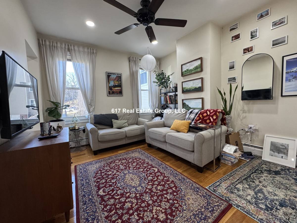 Apartment for rent at 47 Cameron St #2, Brookline, MA 02445