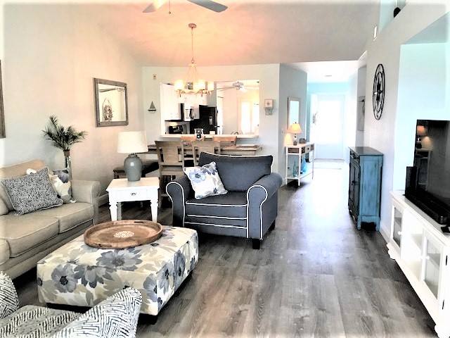 Condo for rent at 484 Belina Dr #1404, Naples, FL 34104