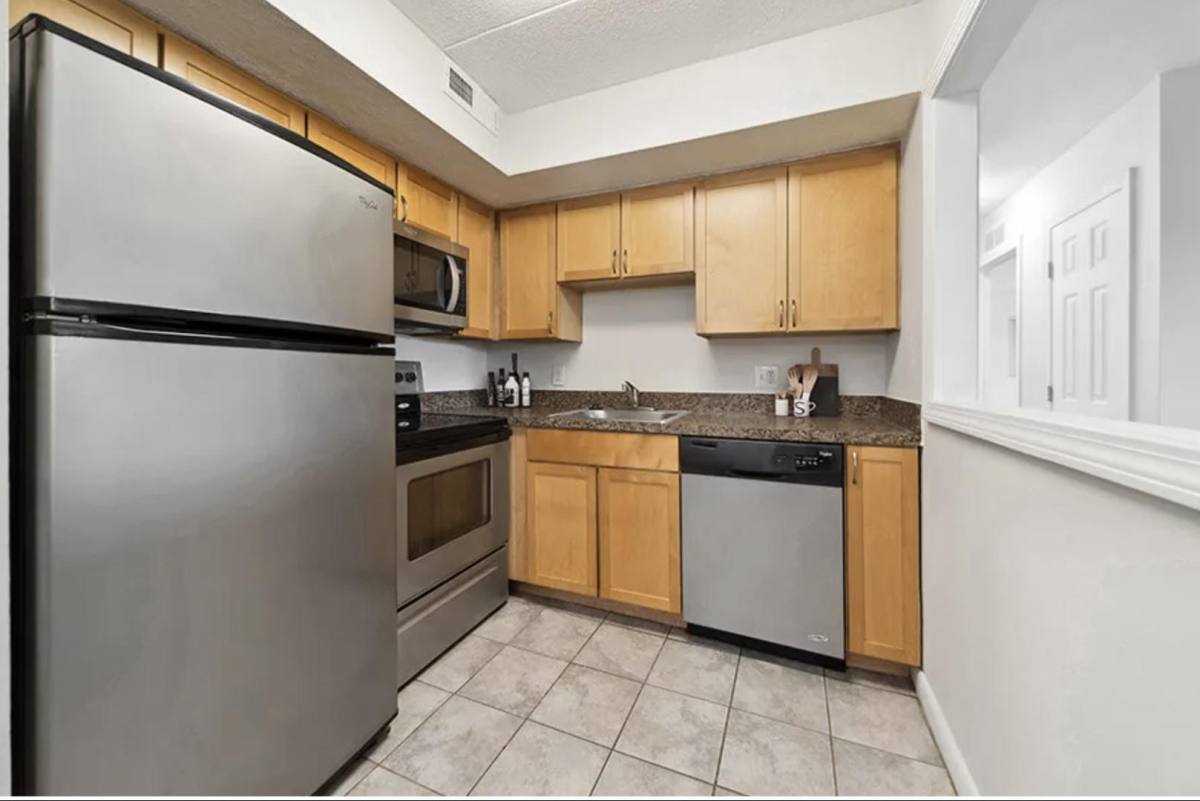 Apartment for rent at 39 Briarwood Lane, Marlborough, MA 01752