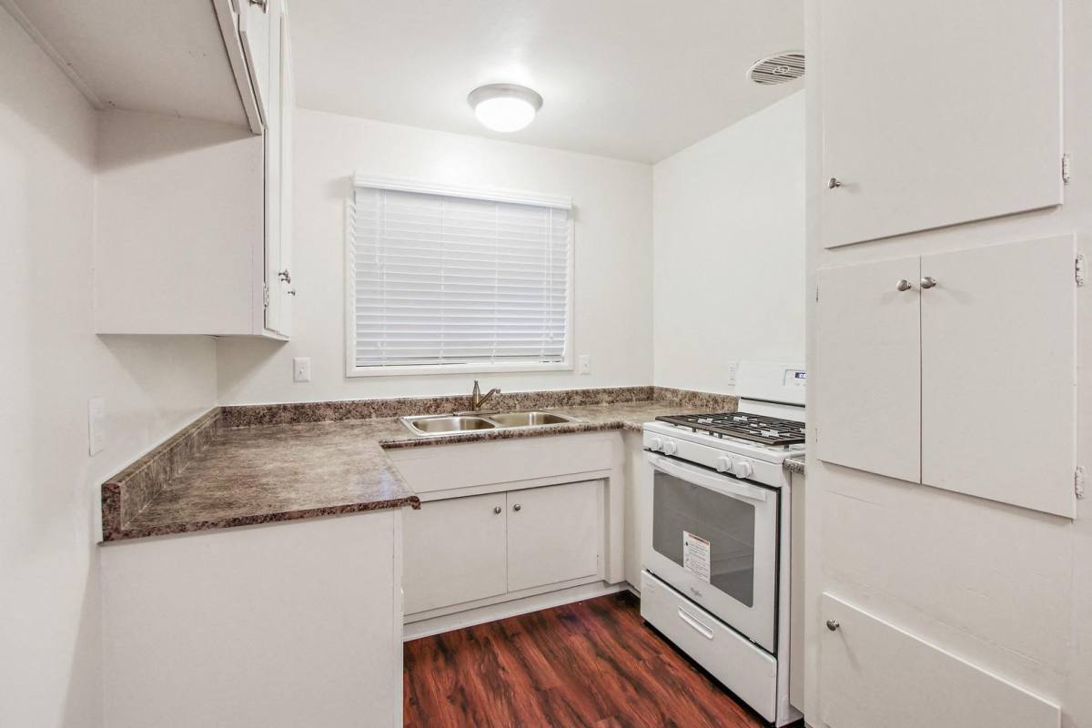Apartment for rent at Glen Haven Apartment Homes, 8250 Telegraph Rd, Downey, CA 90240