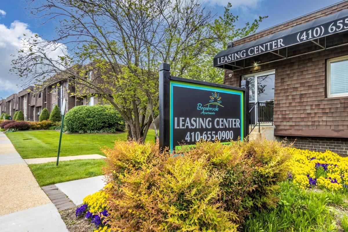 Apartment for rent at Brenbrook, 11 Cinnamon Circle, Randallstown, MD 21133
