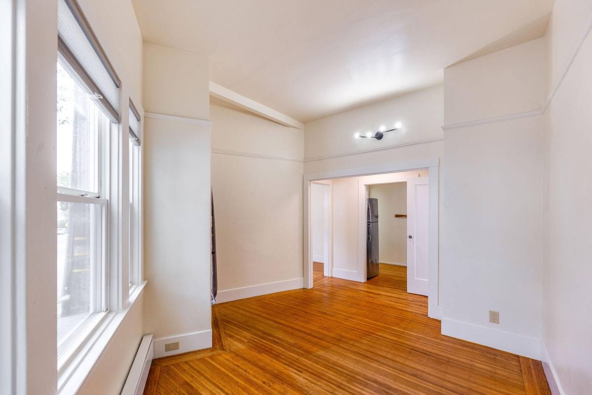 Apartment for rent at 225 Chenery St, San Francisco, CA 94131