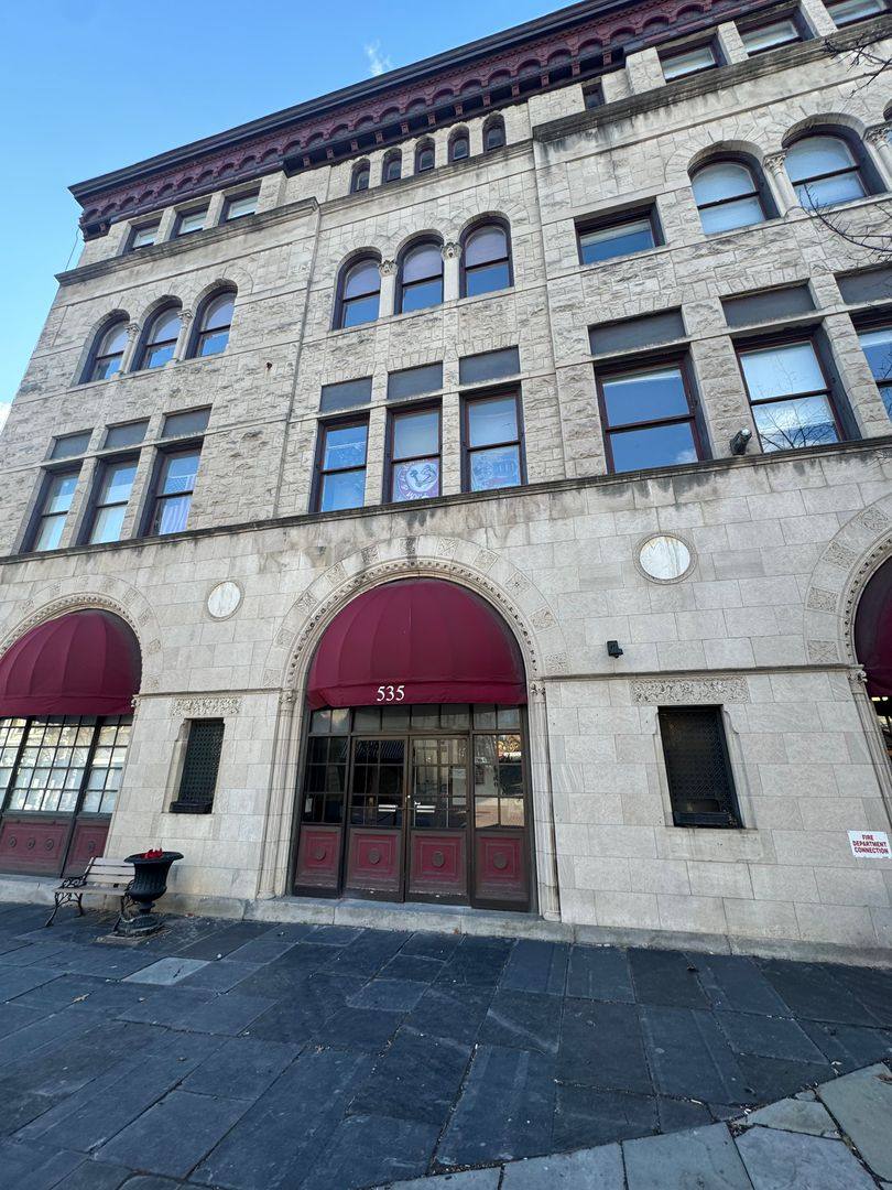 Condo for rent at 535 Main St, Bethlehem, PA 18018