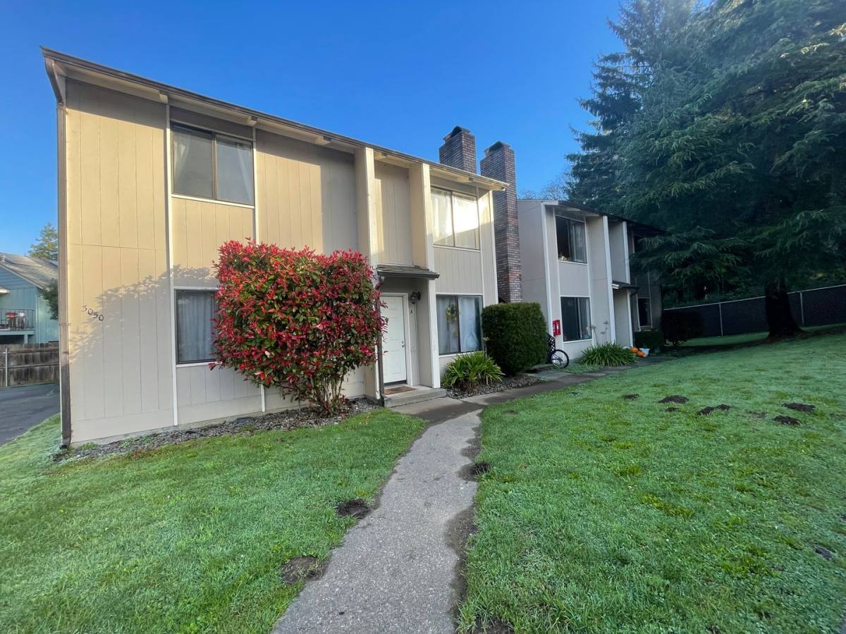 Apartment for rent at 3050 Lake Wood, Arcata, CA 95521