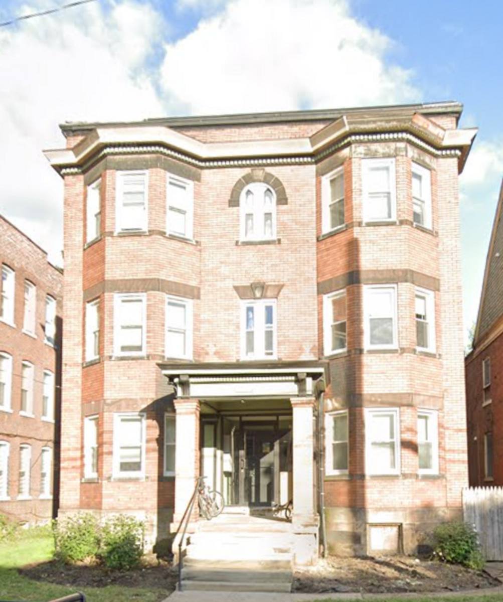 Apartment for rent at 225 S Millvale Ave, Pittsburgh, PA 15224