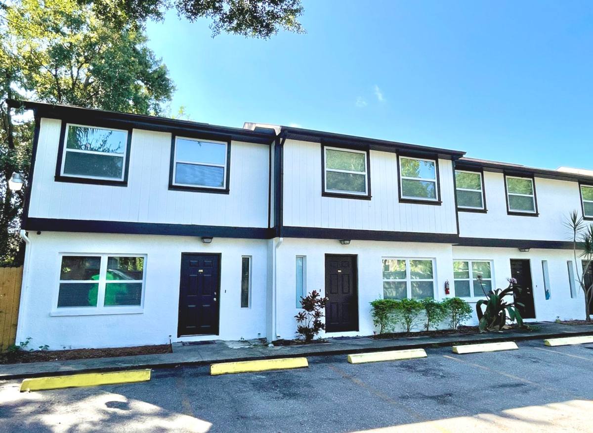 Townhouse for rent at 6501 N Himes Ave, Tampa, FL 33614