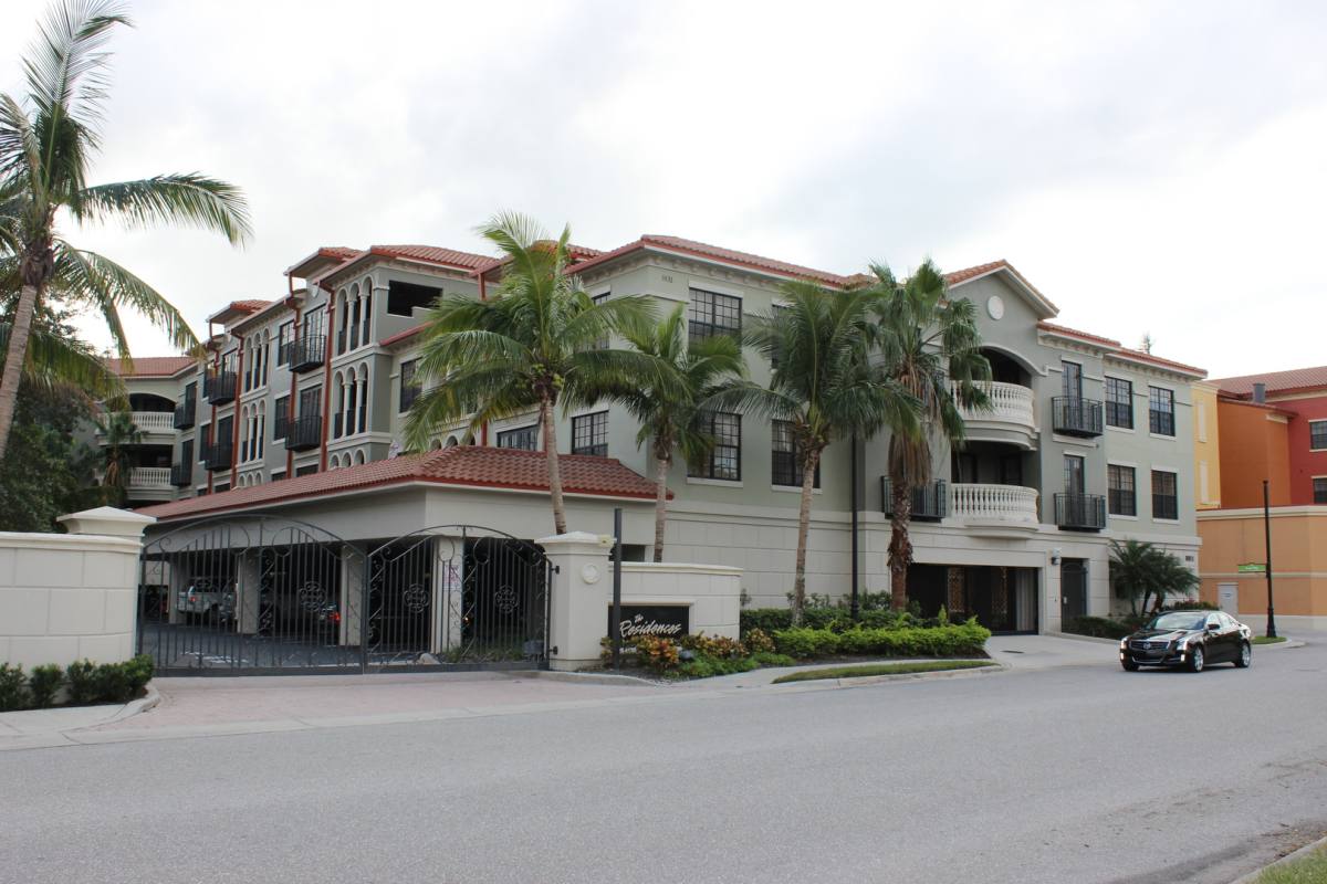 Apartment for rent at 8011 Via Monte Carlo Way, Estero, FL 33928