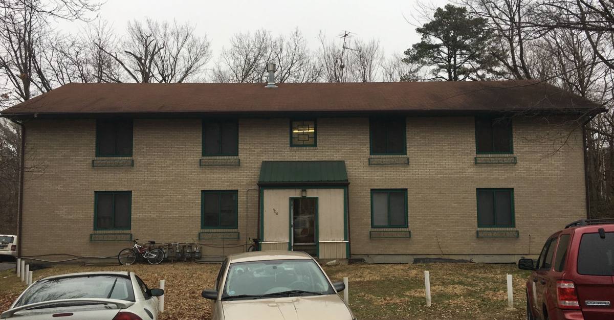 Apartment for rent at 400 Mimosa Court, Columbia, MO 65201