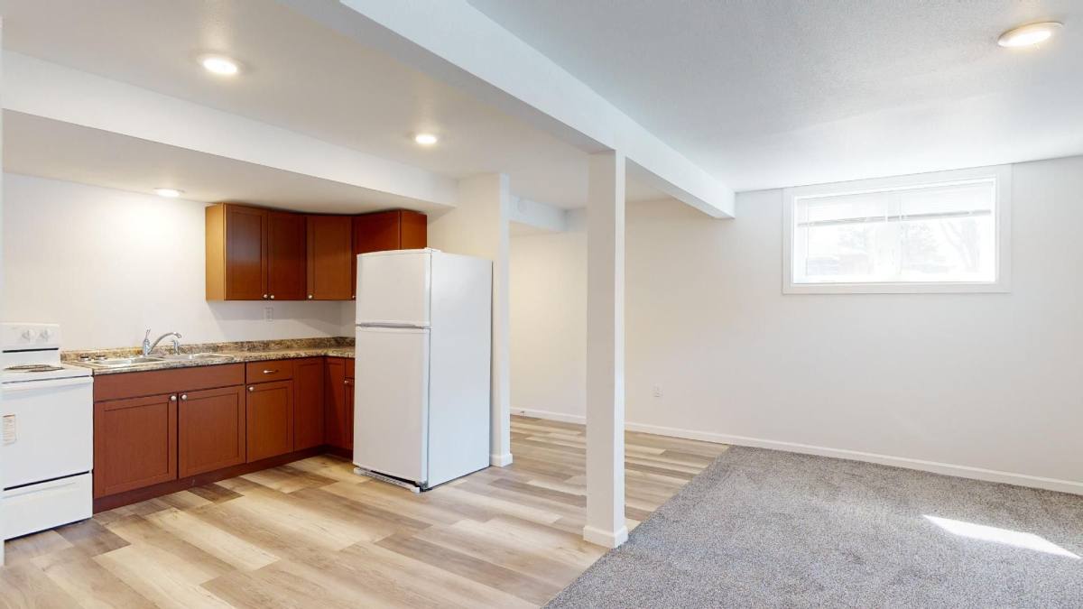 Apartment for rent at 820 6th St, Nevada, IA 50201