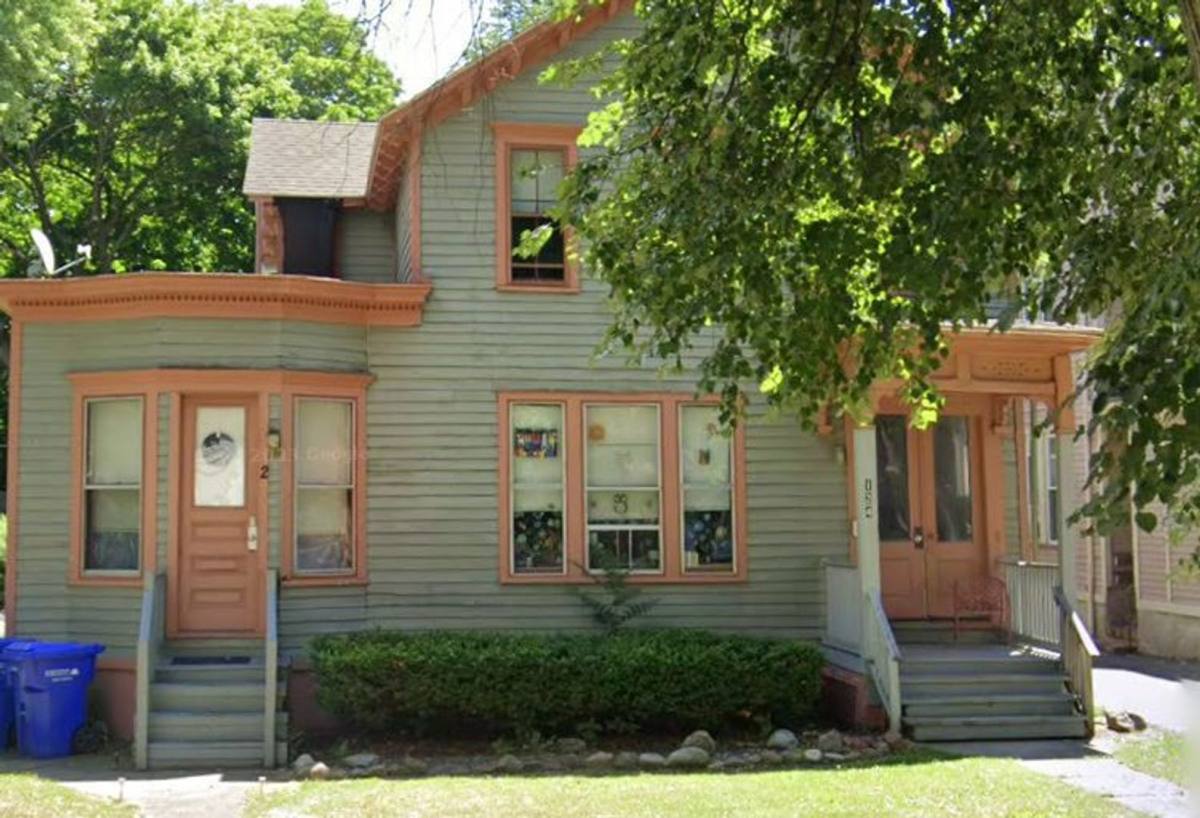 Apartment for rent at 124 Meigs St, Rochester, NY 14607