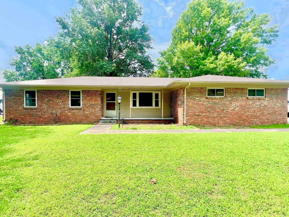 House for rent at 8408 E 125th St, Bixby, OK 74008