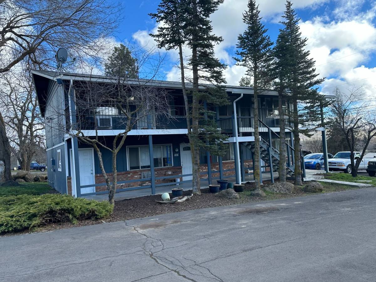 Apartment for rent at 123 NW High St, Goldendale, WA 98620