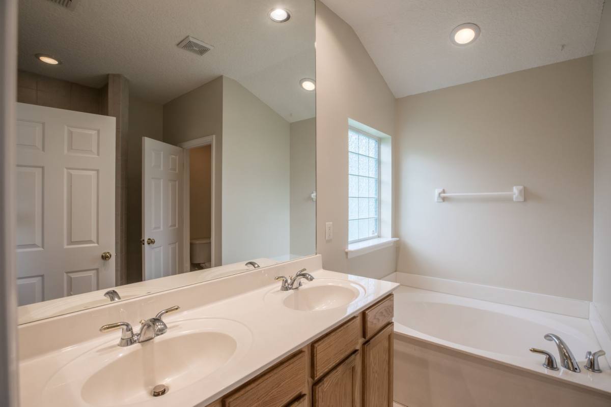 House for rent at 3049 Litchfield Dr, Orange Park, FL 32065