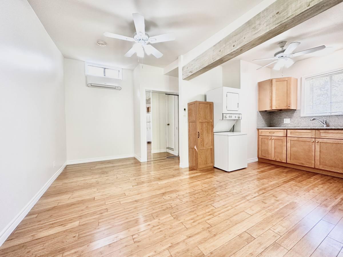 Apartment for rent at 3764 Moore St #A, Los Angeles, CA 90066