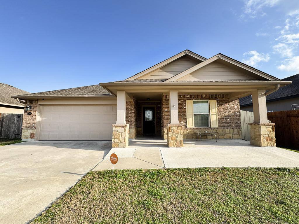 House for rent at 241 Cobble Stone Court, Victoria, TX 77904