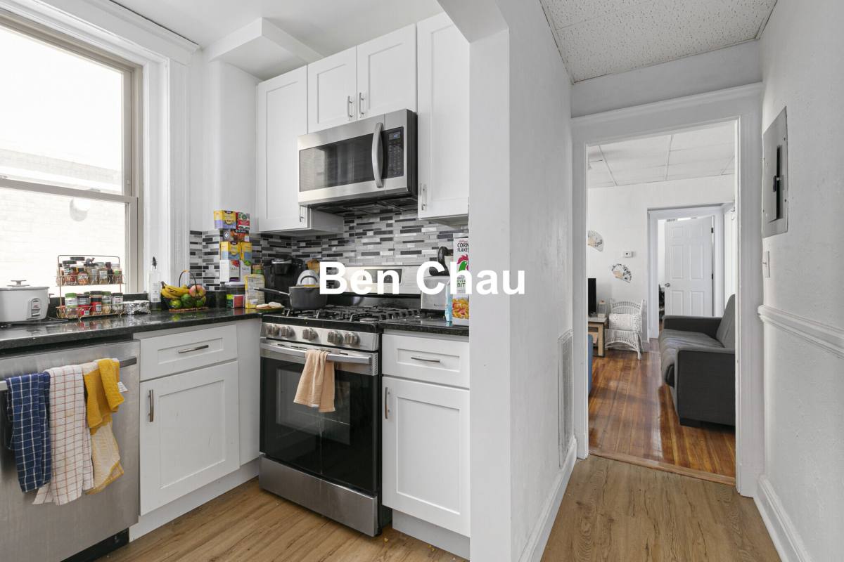 Apartment for rent at 9 Woodbridge St #9B, Cambridge, MA 02140