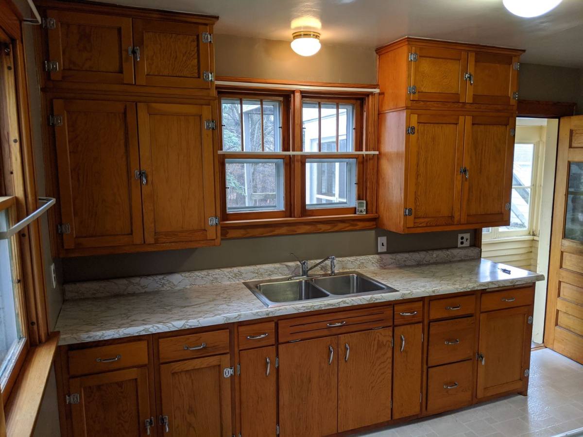 Apartment for rent at 313 Oak St, Rhinelander, WI 54501