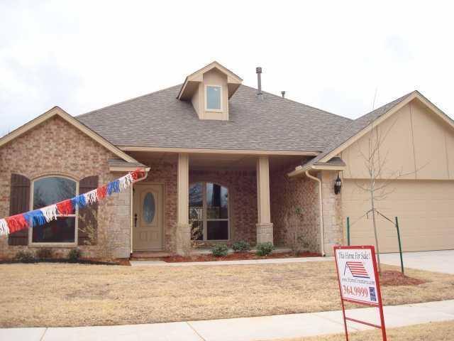 House for rent at 9912 SW 36th, Yukon, OK 73099