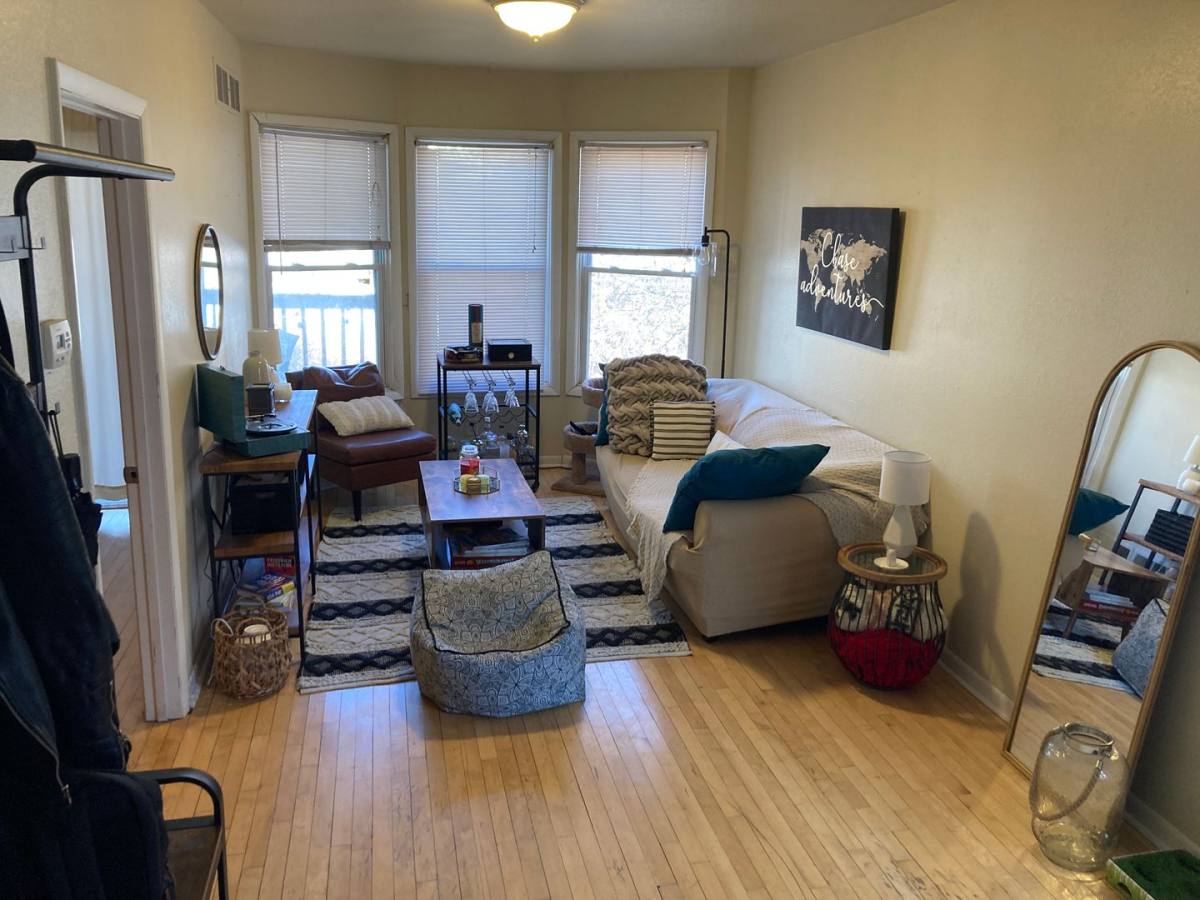 Apartment for rent at 1118 E Kane Place, Milwaukee, WI 53202
