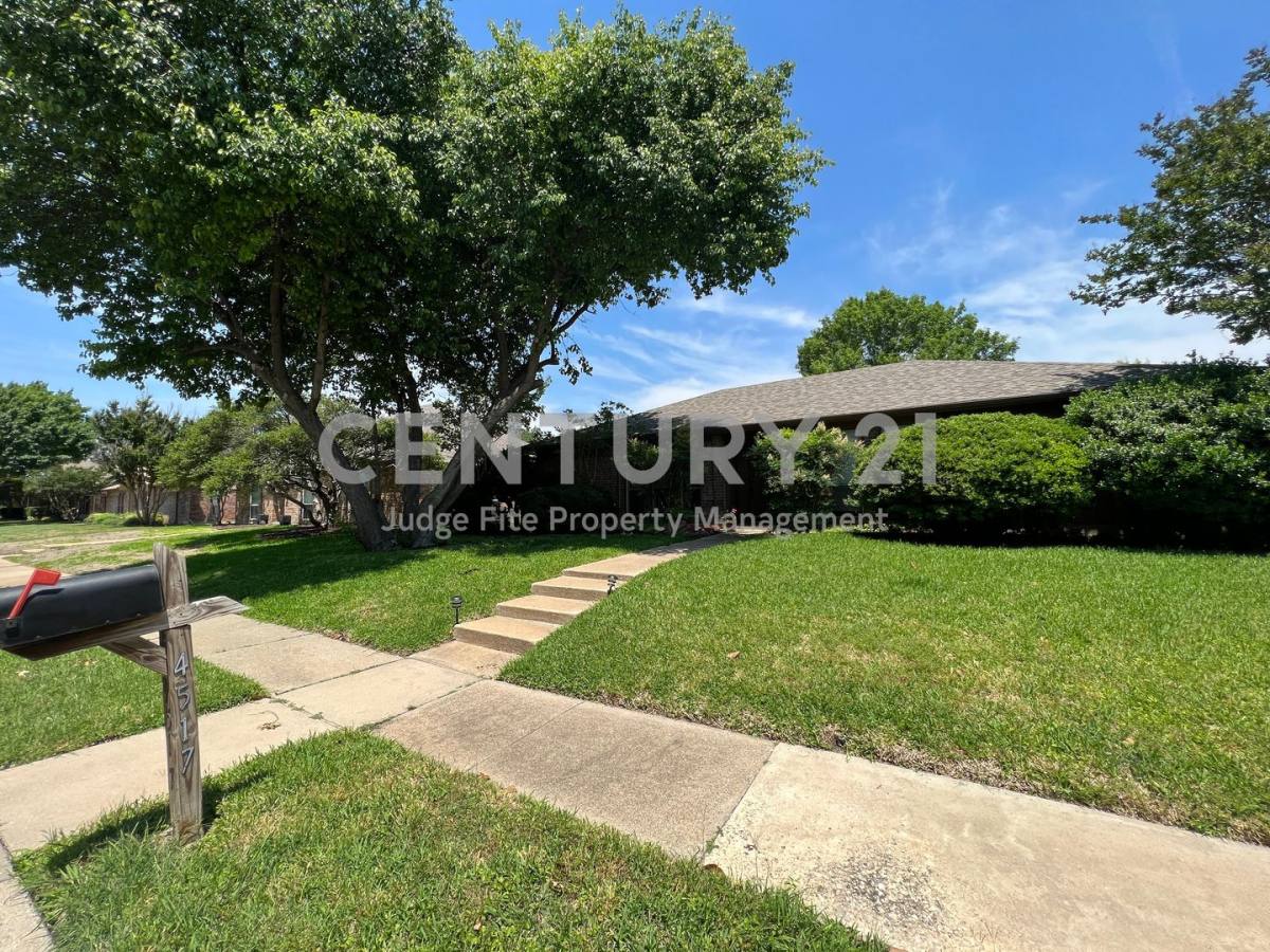 House for rent at 4517 Boston Dr, Plano, TX 75093