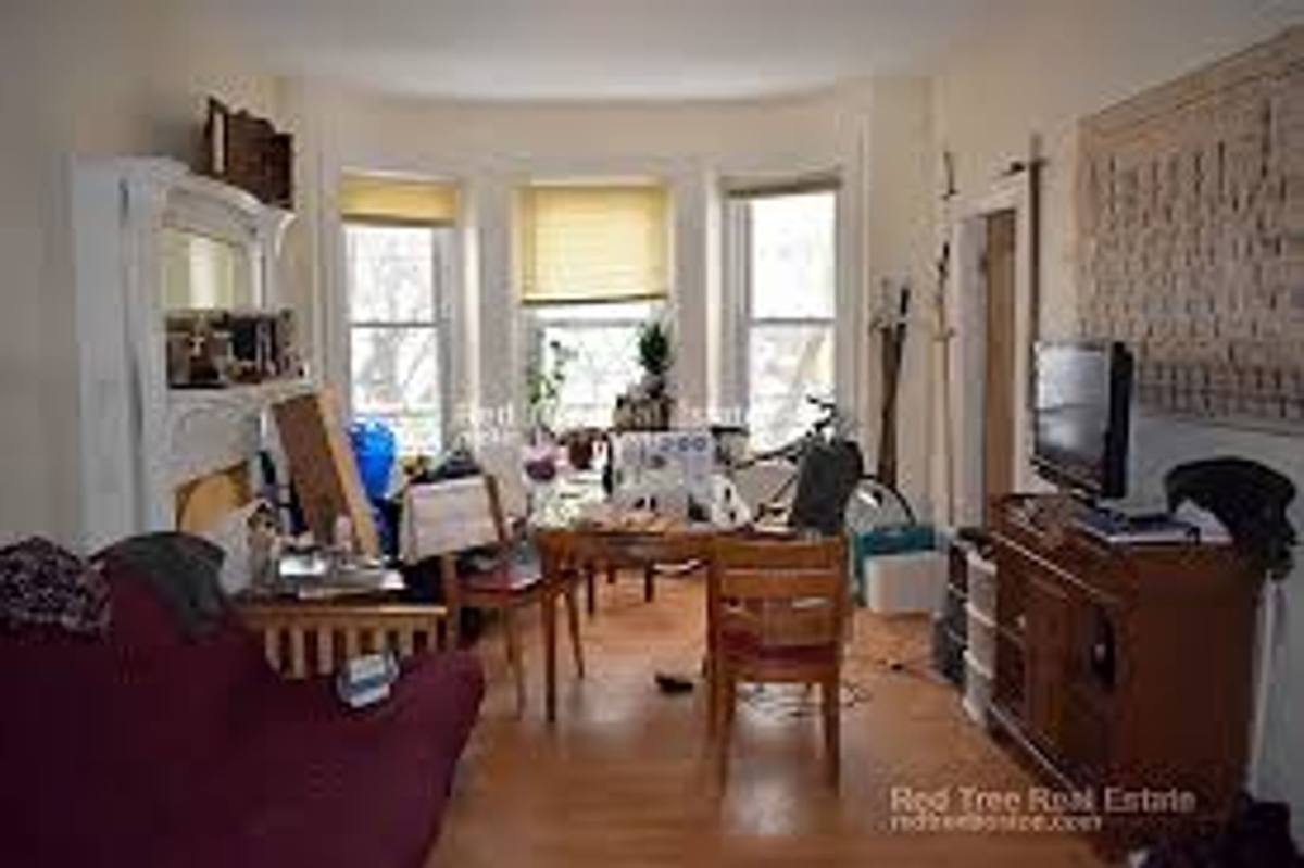 Apartment for rent at 131 Cedar St #1A, Roxbury, MA 02119