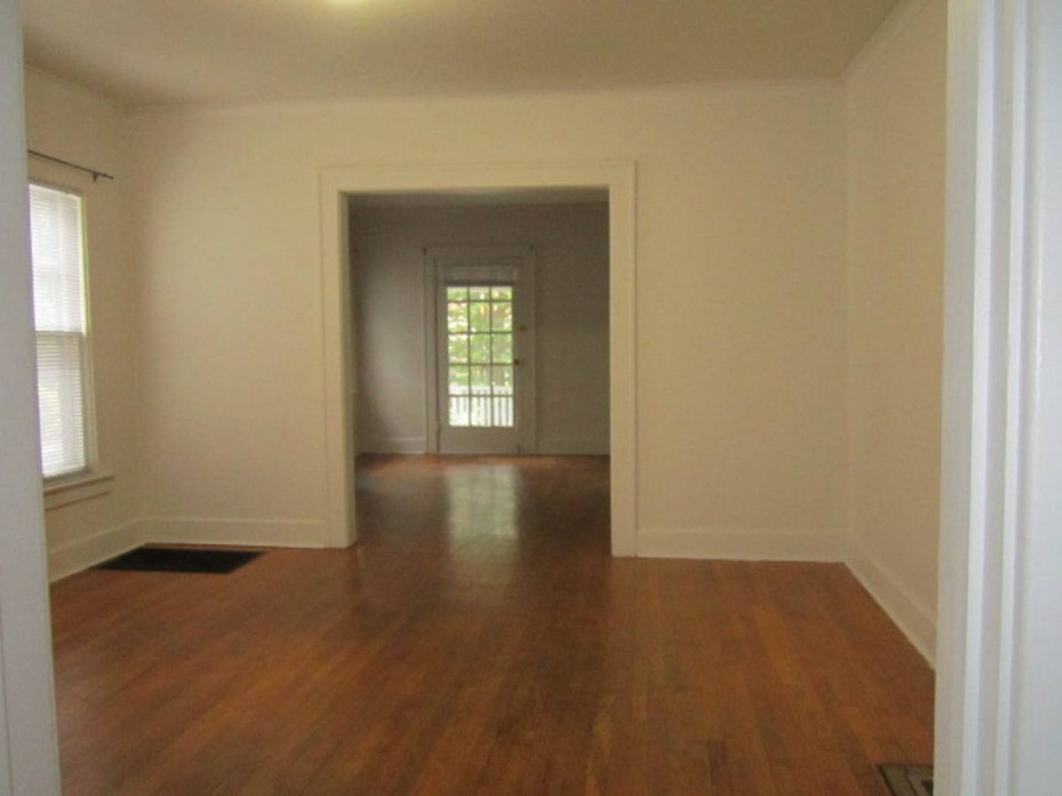 Apartment for rent at 744 Allen St, Syracuse, NY 13210