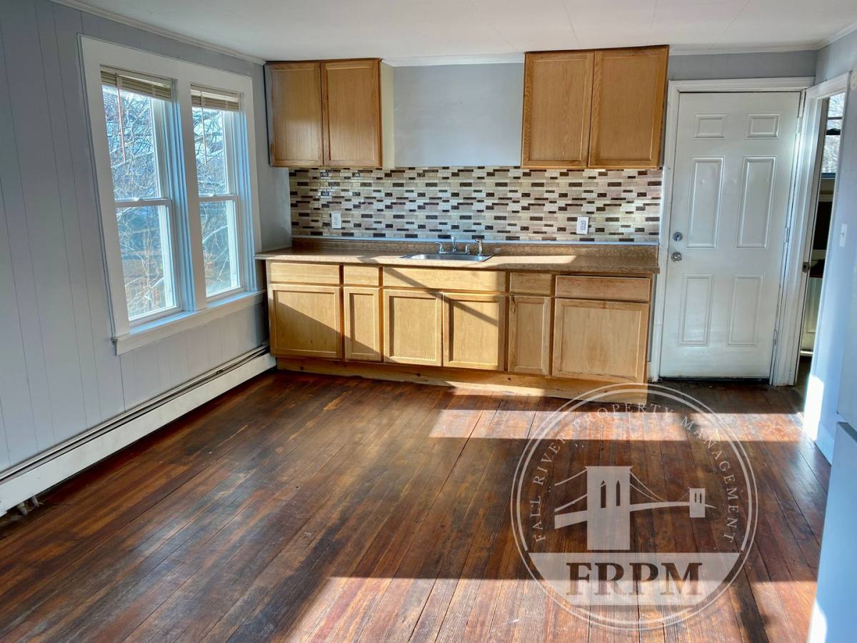 Apartment for rent at 142 School St, Taunton, MA 02780