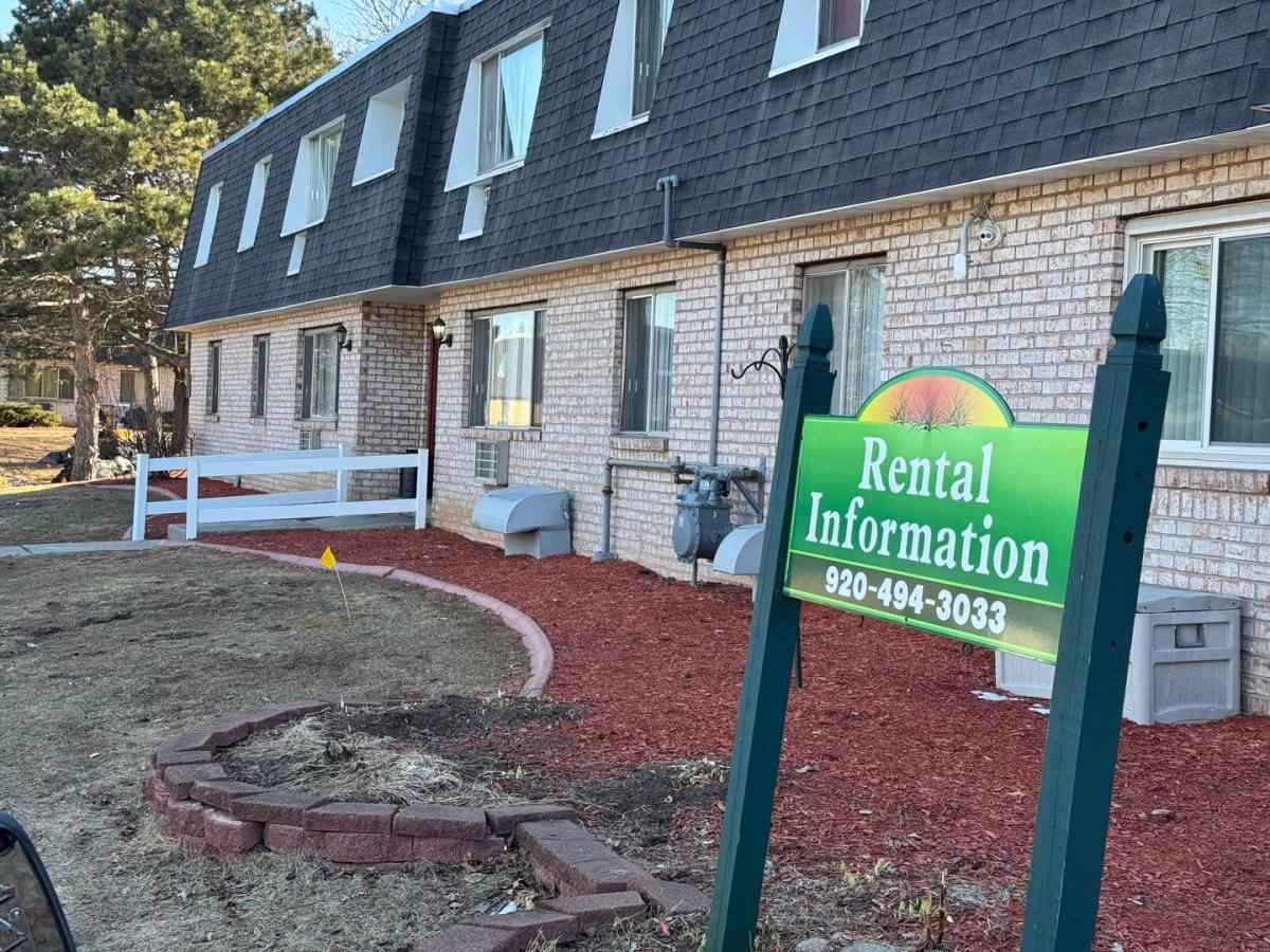 Apartment for rent at 1680 Shawano Ave, Green Bay, WI 54303