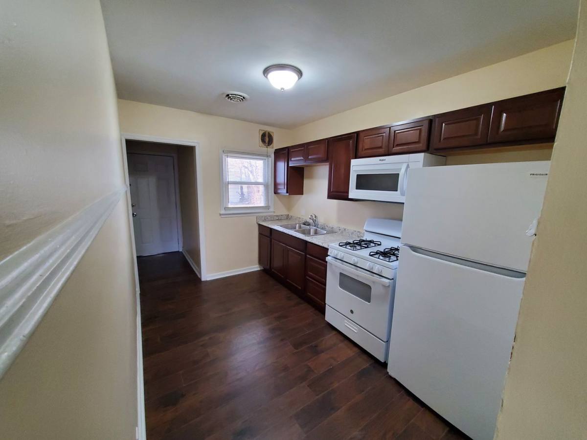 Apartment for rent at 712-14 E Sangamon Ave, Rantoul, IL 61866