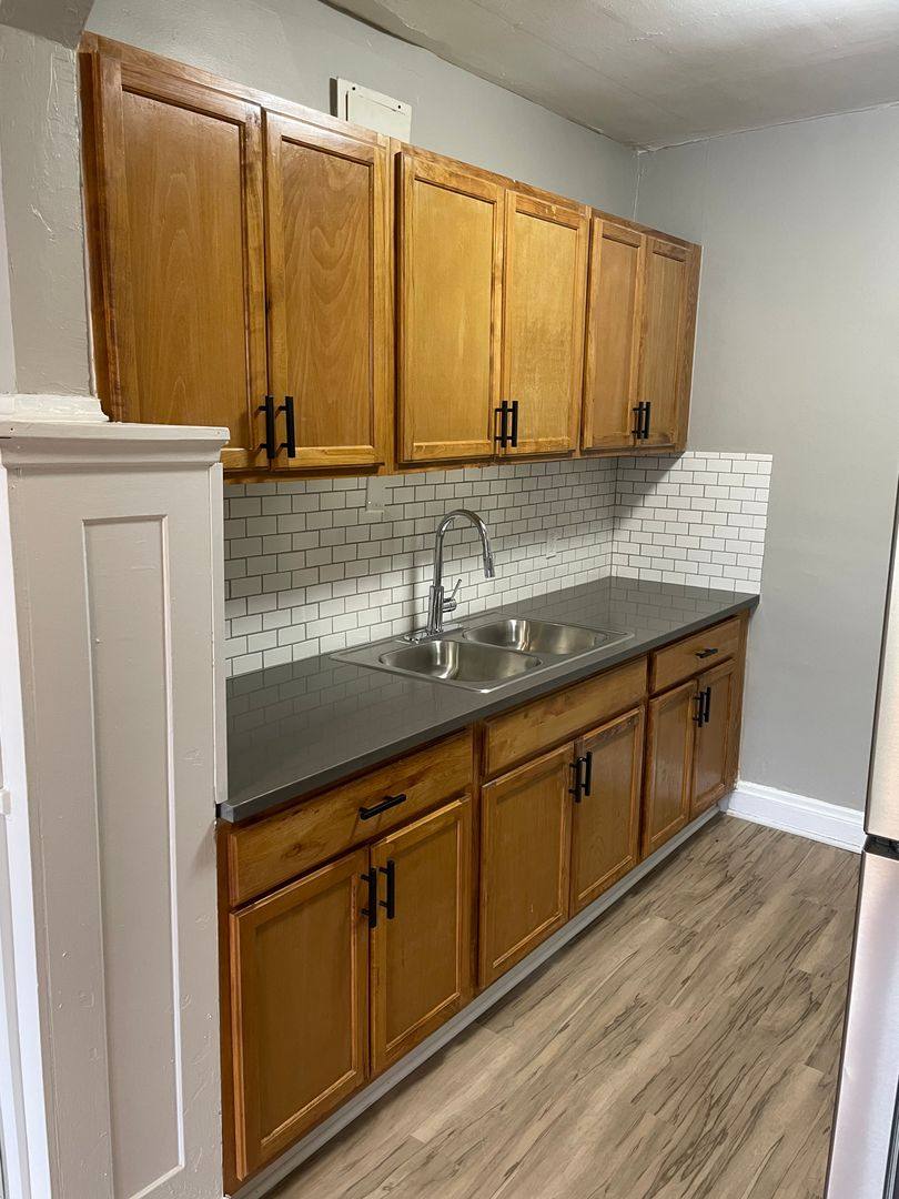 Apartment for rent at 3536 Tolland Rd, Beachwood, OH 44122