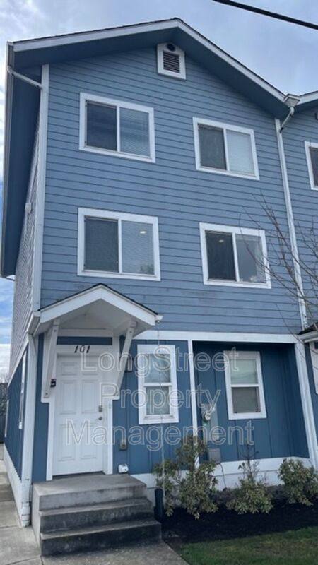 Townhouse for rent at 132 SW Avery Ave #102, Corvallis, OR 97333