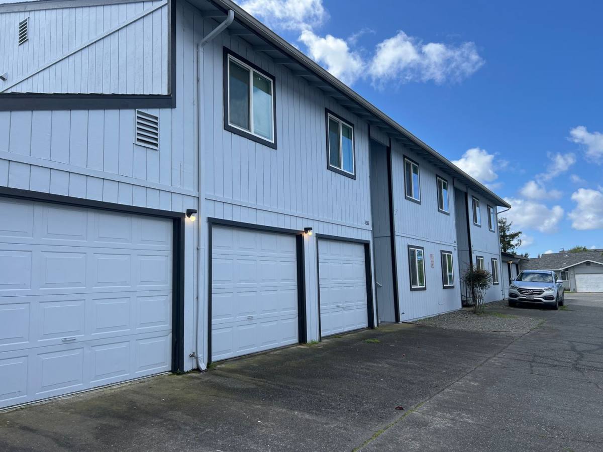 Apartment for rent at 2651 - 2671 Boone St, Fortuna, CA 95540