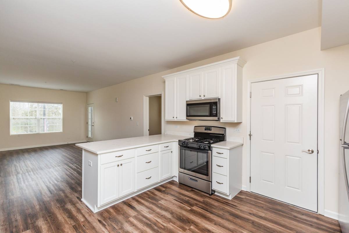 Apartment for rent at 40-60 W Main St, Lake Zurich, IL 60047
