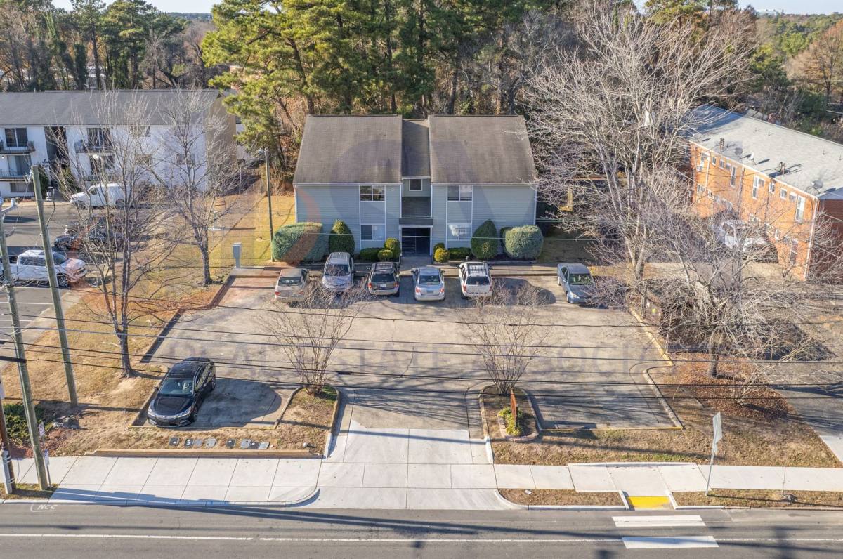 Apartment for rent at 1806 Chapel Hill Rd, Durham, NC 27707
