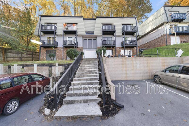 Apartment for rent at 107 Angeline Dr #4, Johnson City, TN 37615
