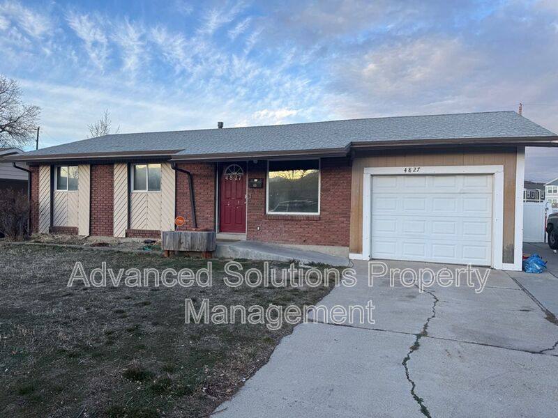 House for rent at 4827 S Southridge Dr, Salt Lake City, UT 84129
