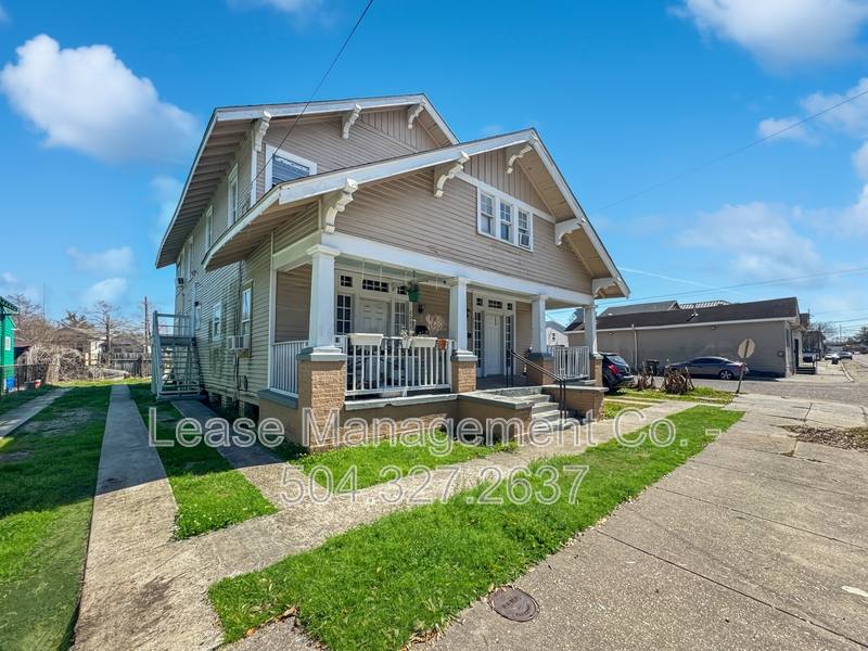 Apartment for rent at 2003 Franklin Ave, New Orleans, LA 70117