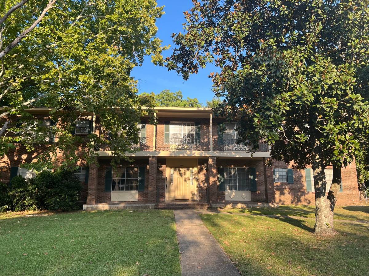 Apartment for rent at 2441 Price St, Montgomery, AL 36111