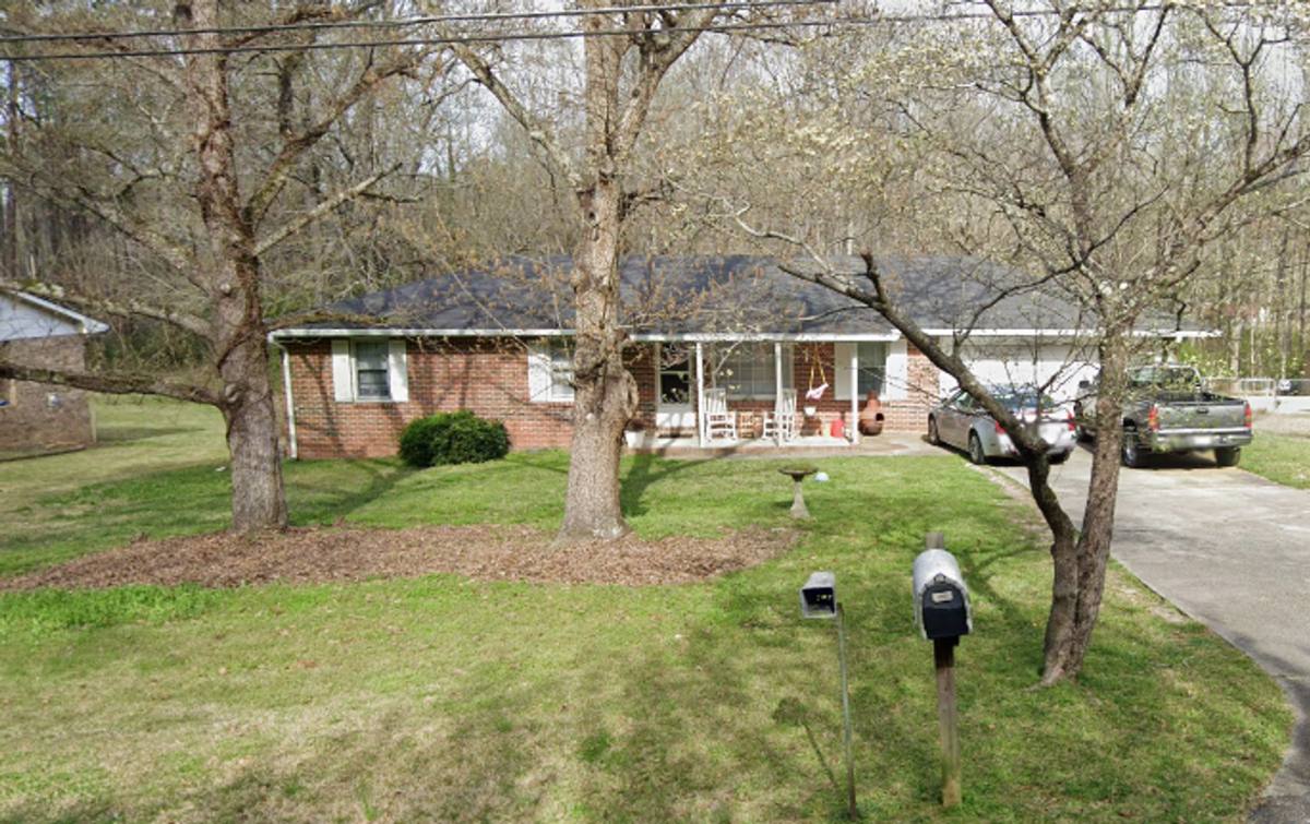 House for rent at 33 Lynhaven Dr, Newnan, GA 30263