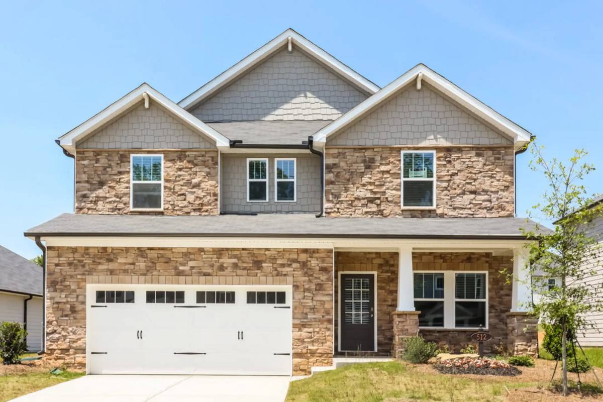 House for rent at 512 Magnolia Dr, Dawsonville, GA 30534
