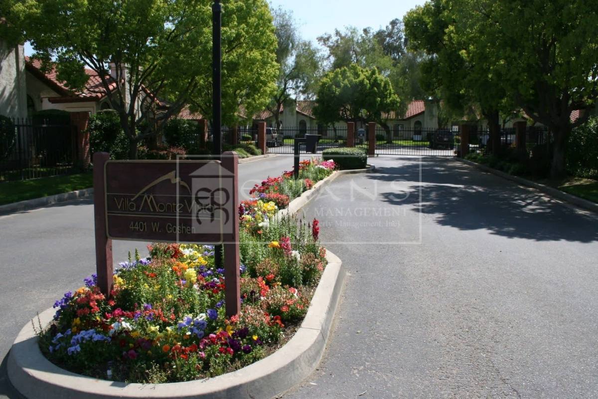 Apartment for rent at 4401 W Goshen Ave Vmv, Visalia, CA 93291