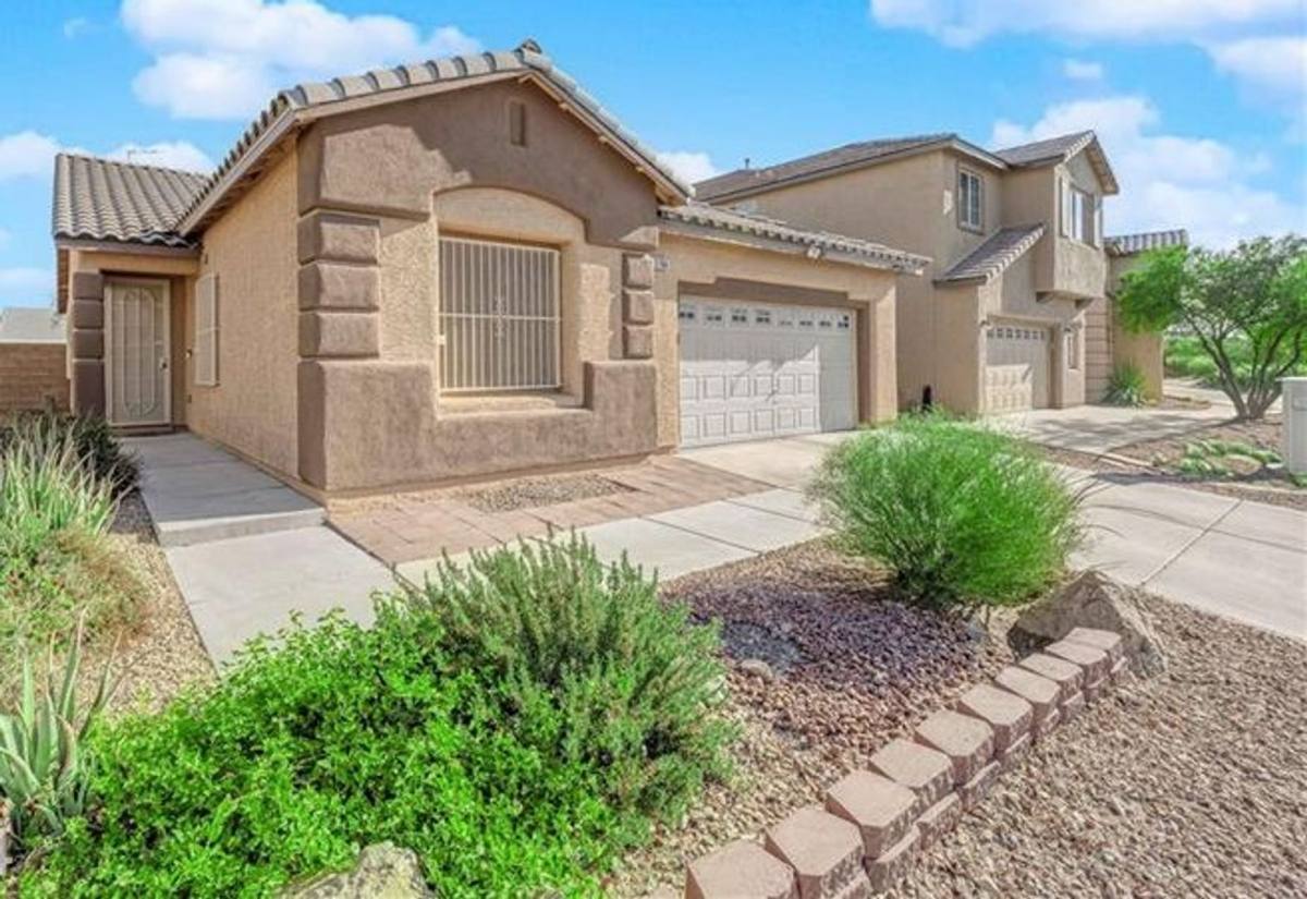 3706 Tundra Swan St, Las Vegas, NV 89122