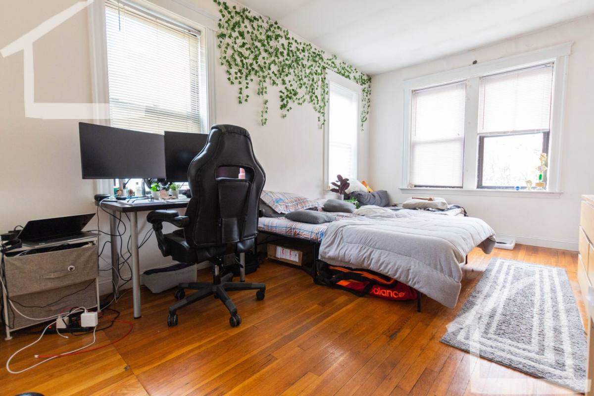 Apartment for rent at 35 Egremont Rd #5, Brighton, MA 02135