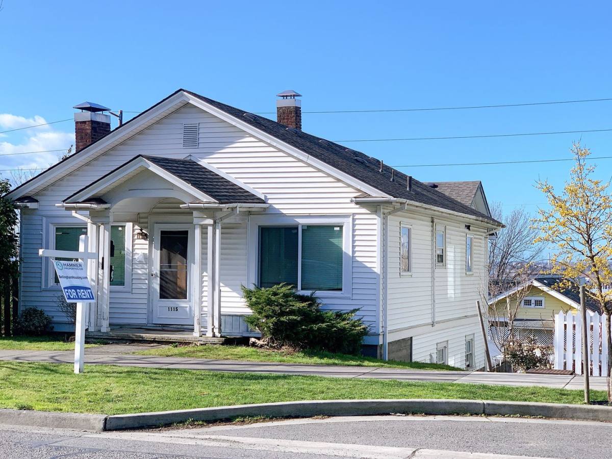 Apartment for rent at 1115 N Garden St, Bellingham, WA 98225