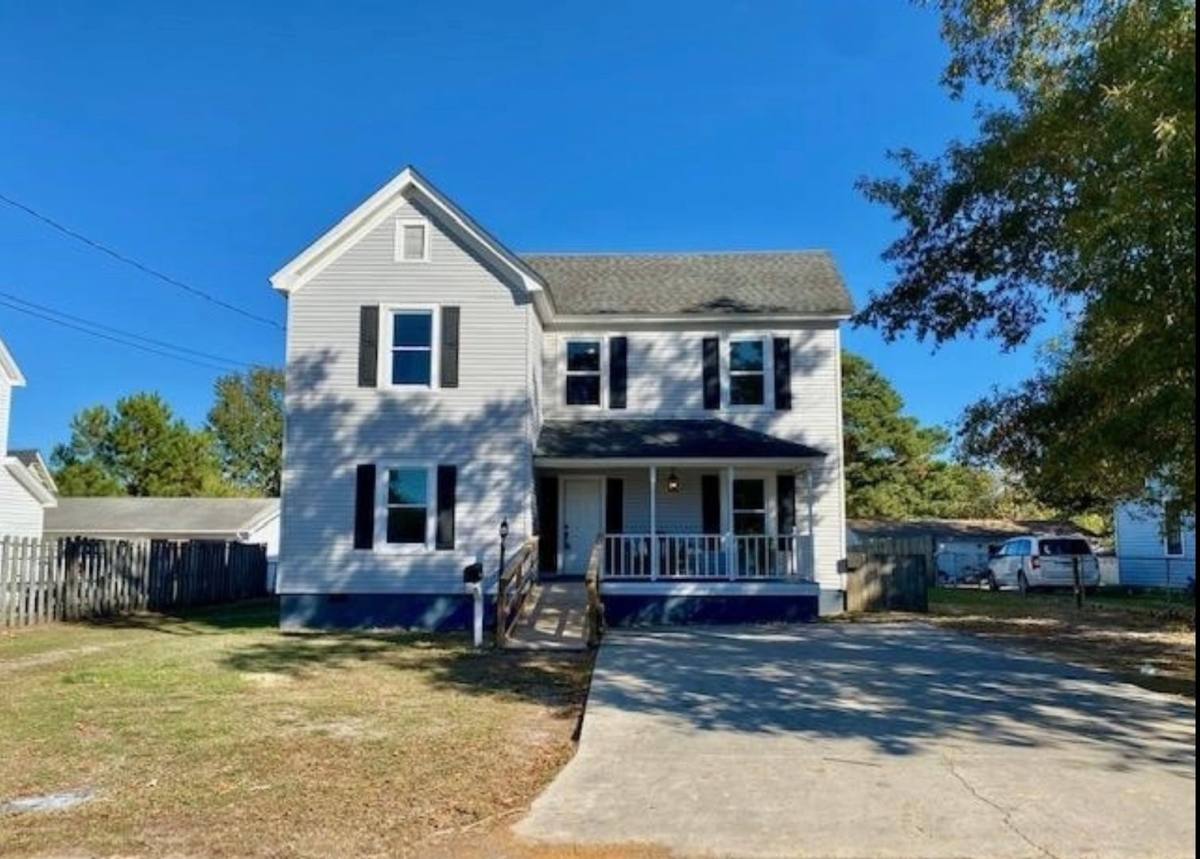 House for rent at 105 N 12th St, Erwin, NC 28339