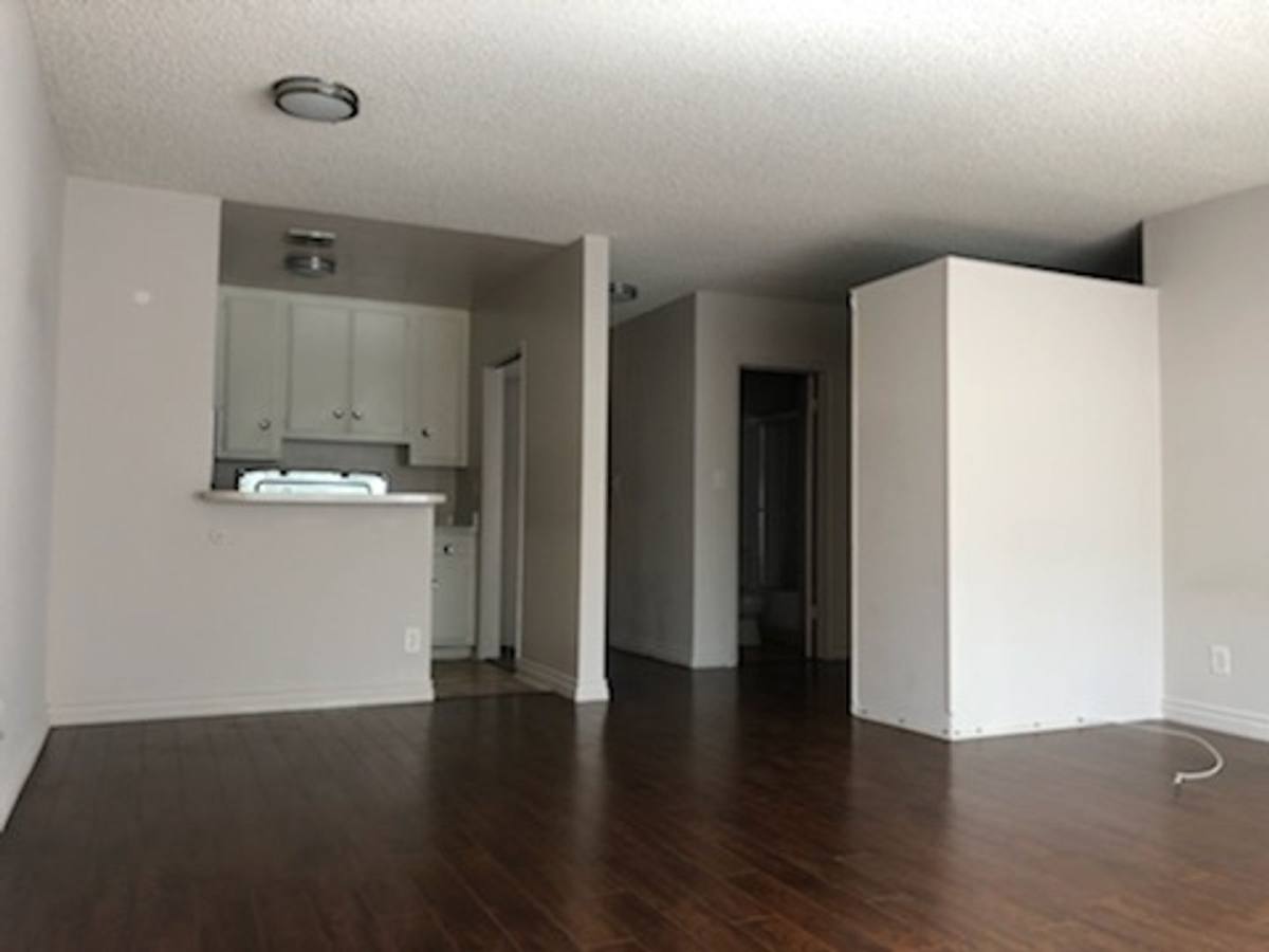 Apartment for rent at 10136 National Blvd, Los Angeles, CA 90034
