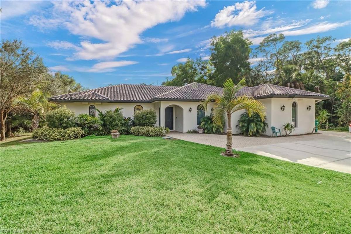 House for rent at 4116 15th Ave, Naples, FL 34116